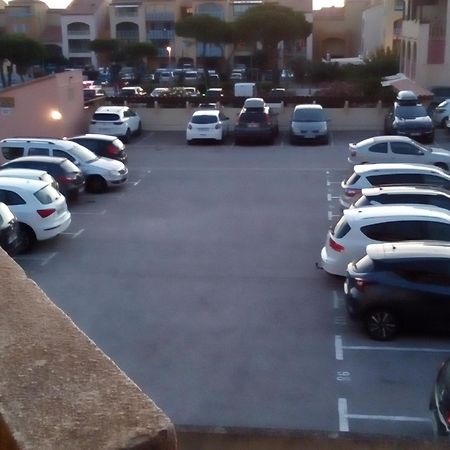 Le Victoria'S Beach Barcares - Parking Prive - Direct Plage - 5 Minutes A Pied Du Lydia - 3 Personnes Le Barcarès Екстериор снимка